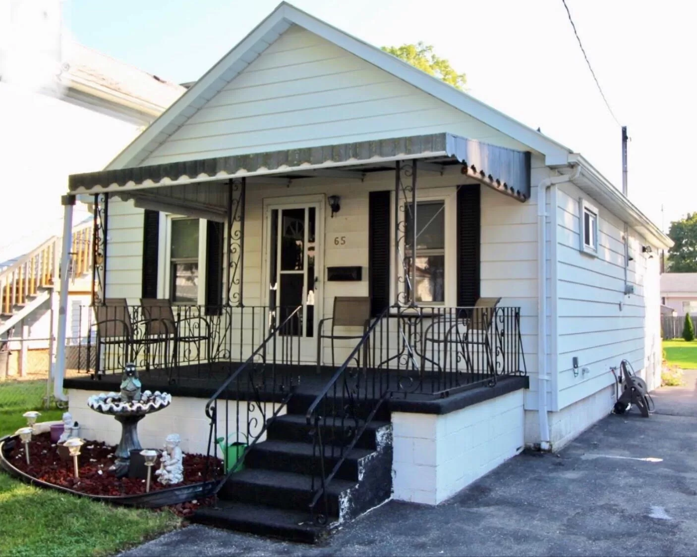 65 Baxter St. Chatham